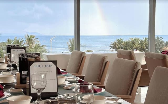 Deluxe Suite, 2 Bedrooms, Balcony, Partial Ocean View (Family)