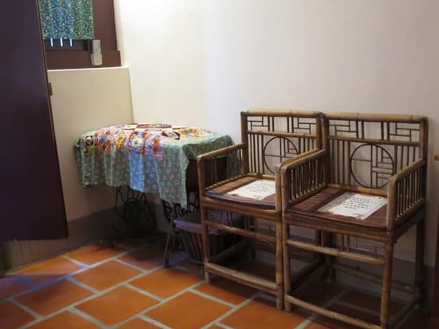 Standard Double Room, Shared Bathroom