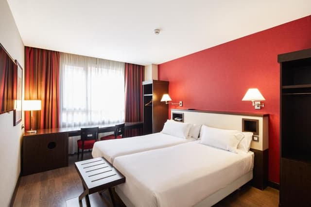 Twin Room - 2AD