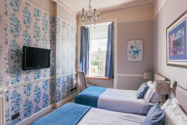 Twin Room with View