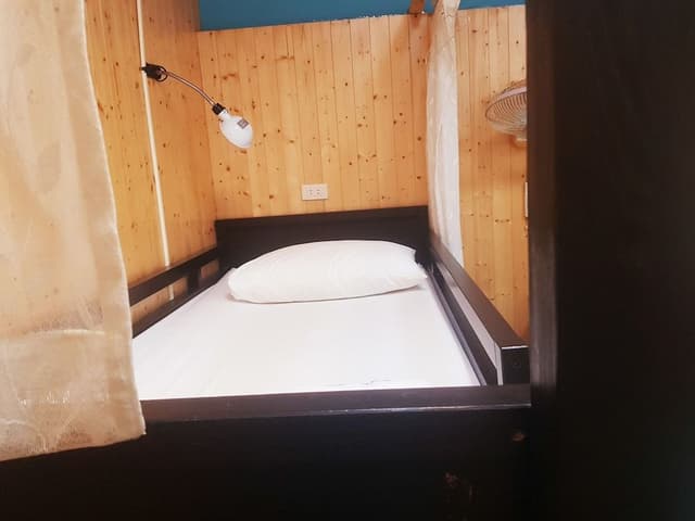 1 Bed in 6-people Dorm (Bunk Beds)