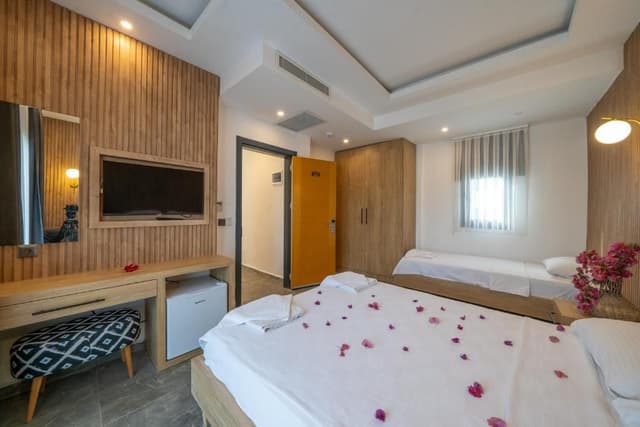 Suite Room