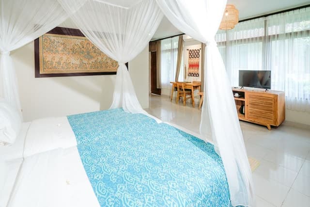 Premier Room