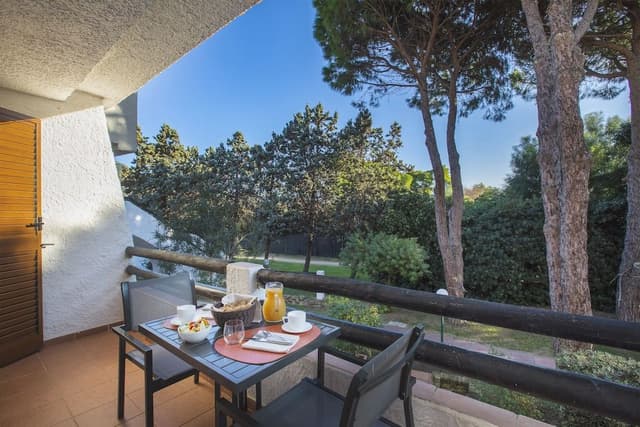 Standard Mediterraneo (garden view)