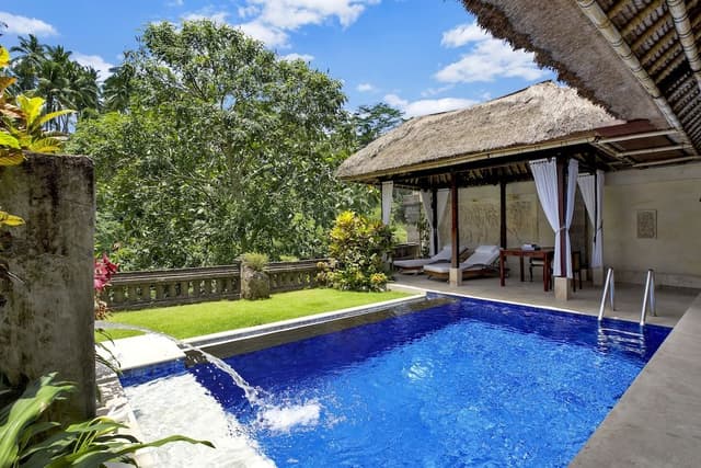 Garden Pool Villa