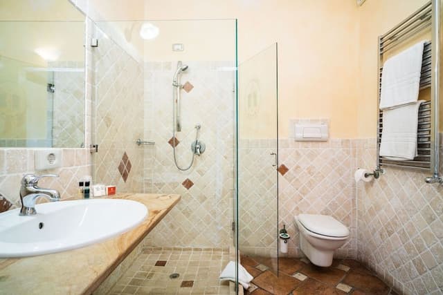 Junior Double or Twin Room (Lavanda)