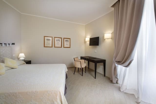 Classic Double Room