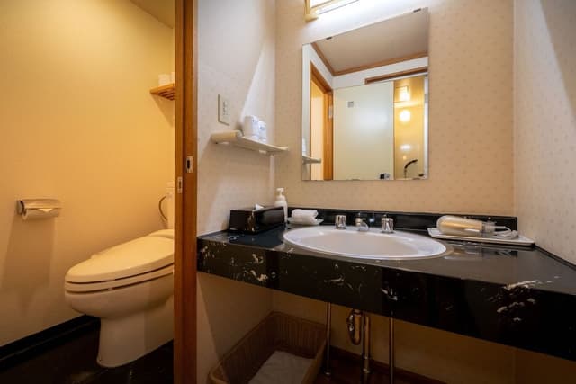 Japanese Style Triple Room, Valley View