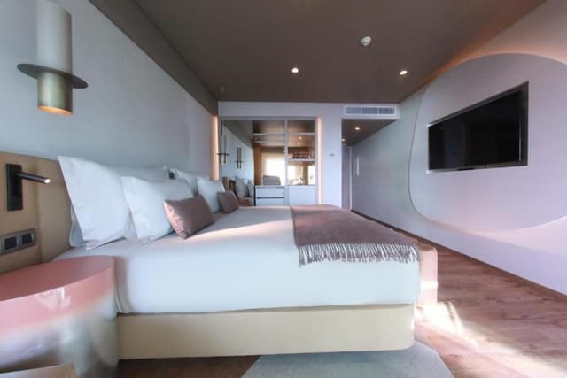 Deluxe Double Room with Sea View