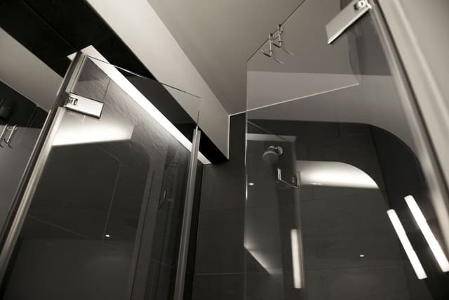 Design Penthouse, Courtyard View