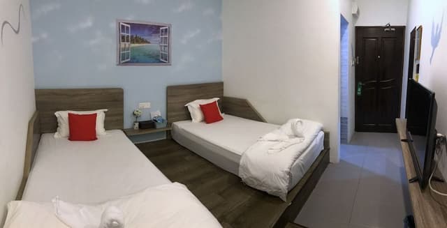 Deluxe Twin Room