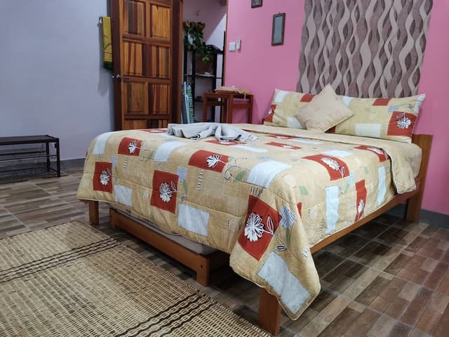 Comfort Room, 1 Queen Bed (Jaze 3)