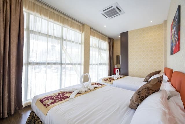 Grand Double or Twin Room, 2 Queen Beds