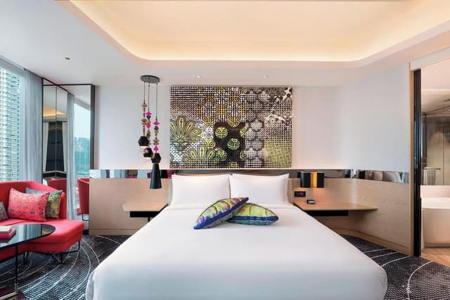 Room, 1 King Bed, Tower (View)