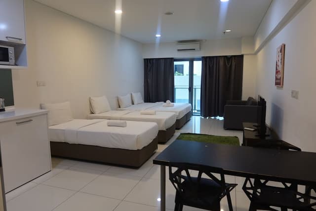 Standard Family Suite
