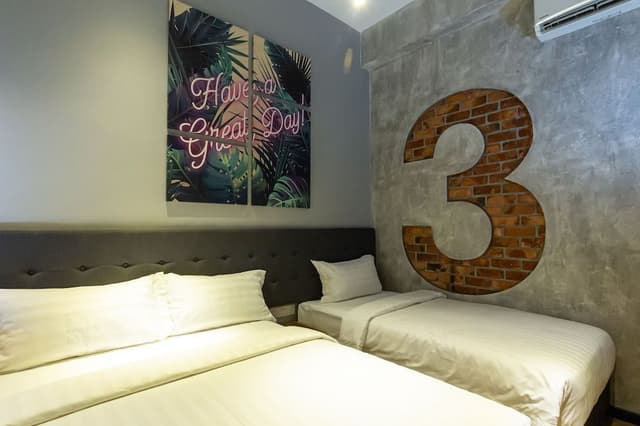 Standard Triple Room