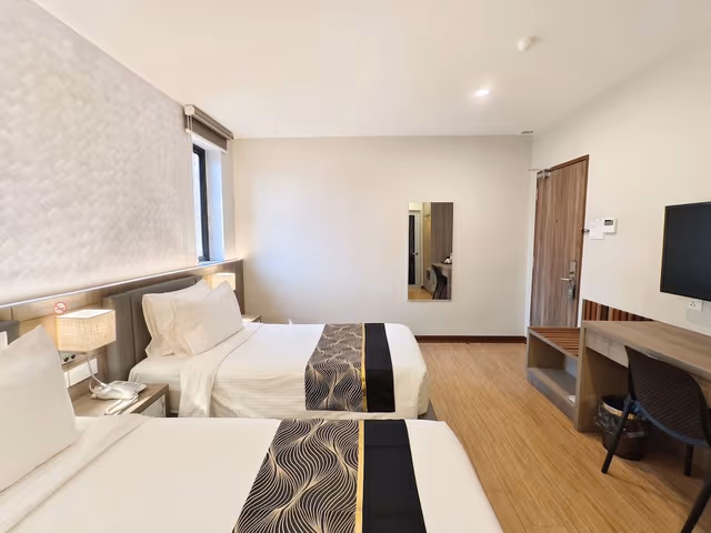 Deluxe Twin Room