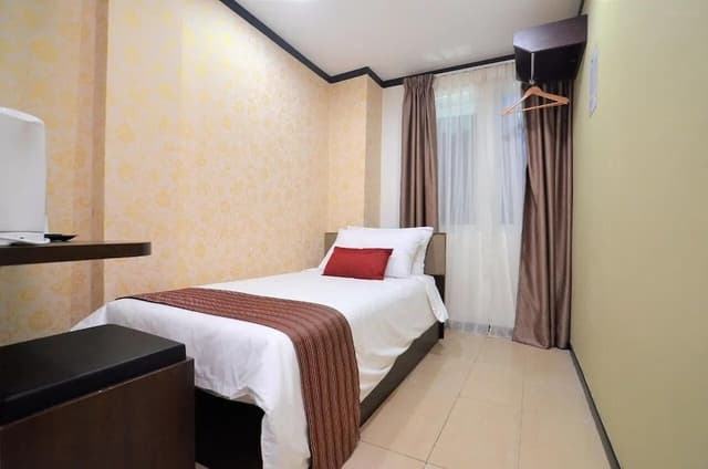 Standard Single Room