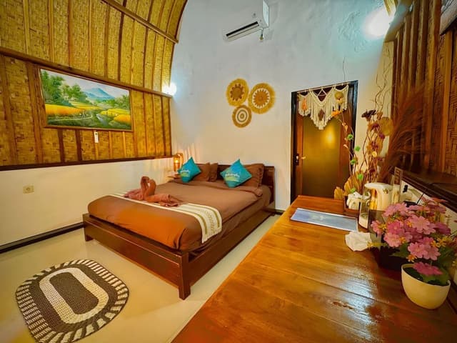 Deluxe Bungalow, 1 King Bed, Terrace, Valley View