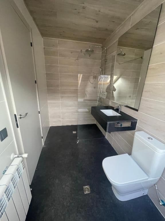 Deluxe Suite with Spa Bath