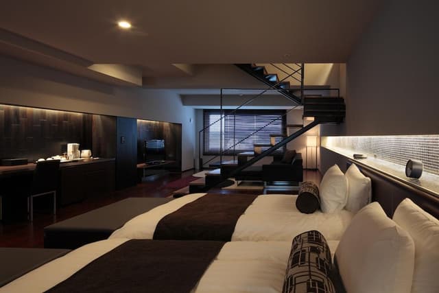 Suite (with Hot Spring Bath)