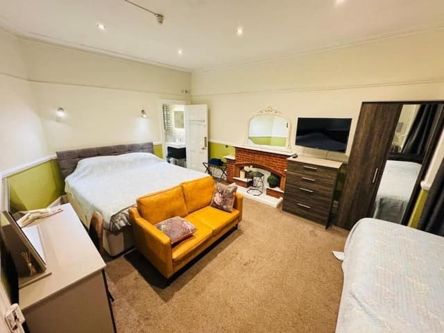 Double Room