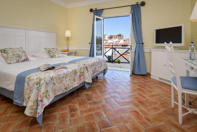 Classic Room with City View