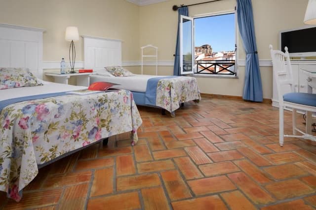 Classic Room with City View