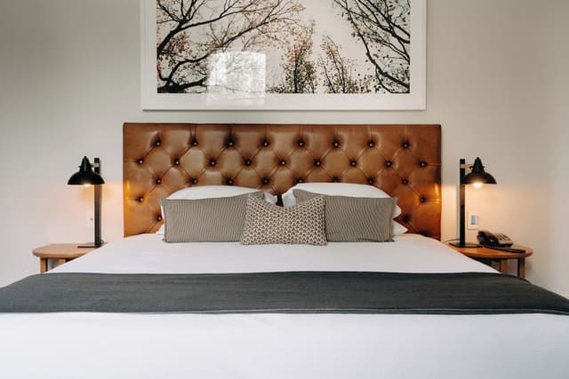 Sawyer Room