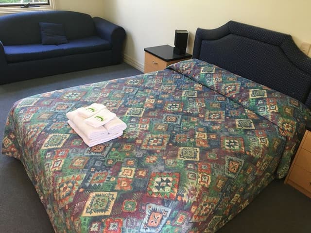 Standard Double Room, 1 Queen Bed, Bathtub