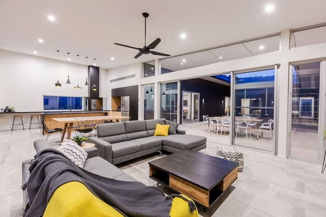 Luxury House, 6 Bedrooms, Golf View