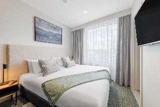 APARTMENT THREE BEDROOMS