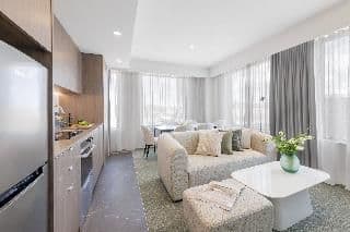 APARTMENT THREE BEDROOMS