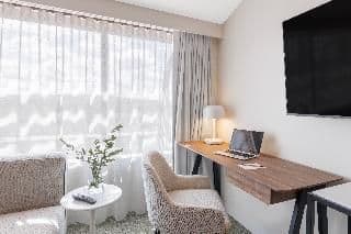 APARTMENT THREE BEDROOMS