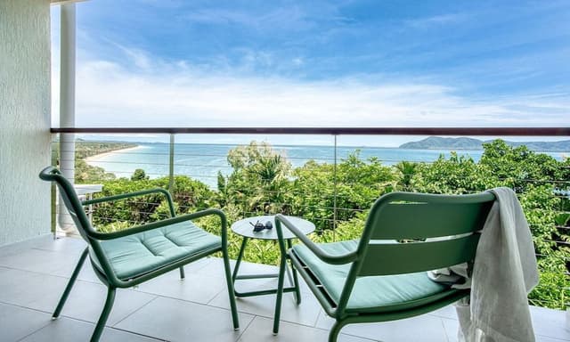 Room, 1 King Bed, Ocean View