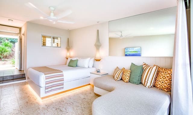 Room, 1 King Bed, Ocean View
