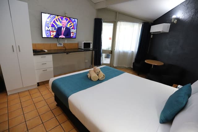 Twin Room (Not Pets Friendly)