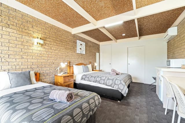 Standard Room, Non Smoking (Standard Twin)