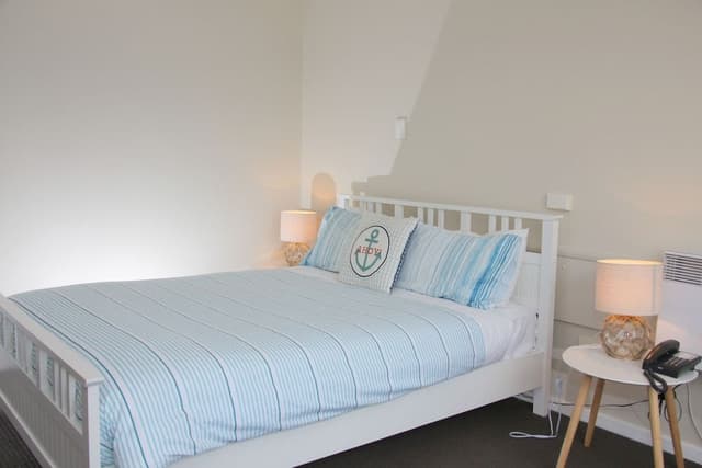 Standard Studio Suite, 1 Queen Bed, River View