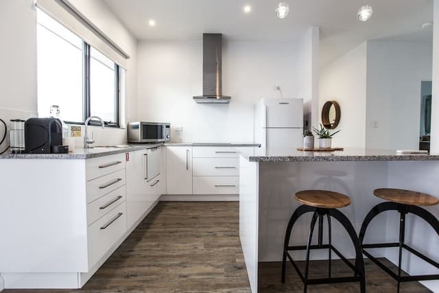 One Bedroom Apartment