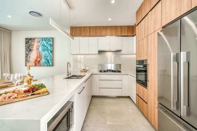 Five Bedroom Saltbush Luxury Home with Pool