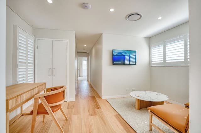 Five Bedroom Saltbush Luxury Home with Pool