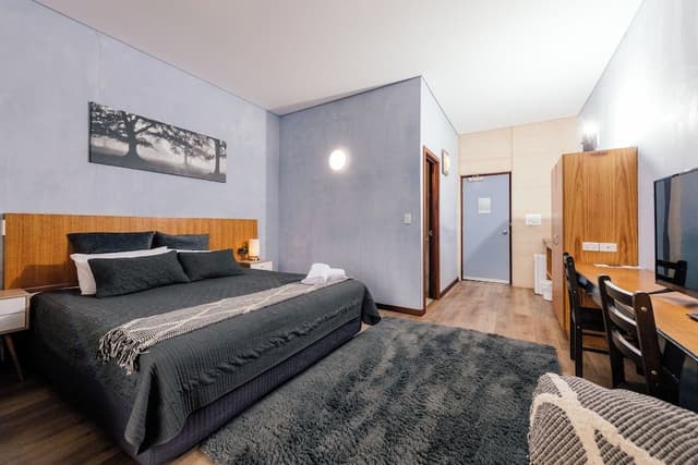 Superior Lakeside Room