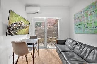 APARTMENT SUPERIOR QUEEN BED