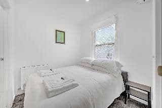 APARTMENT SUPERIOR QUEEN BED