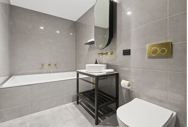 Two Bedroom King Apartment