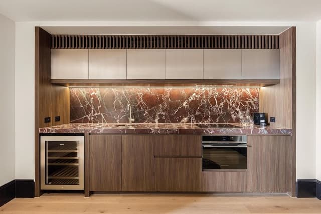 3 Bedroom Interconnecting Suite