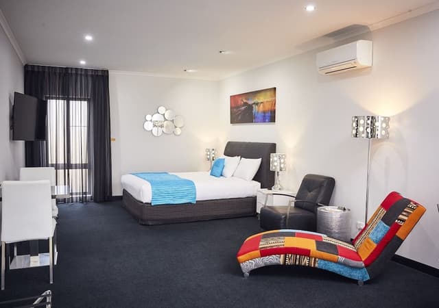 Premier King Room