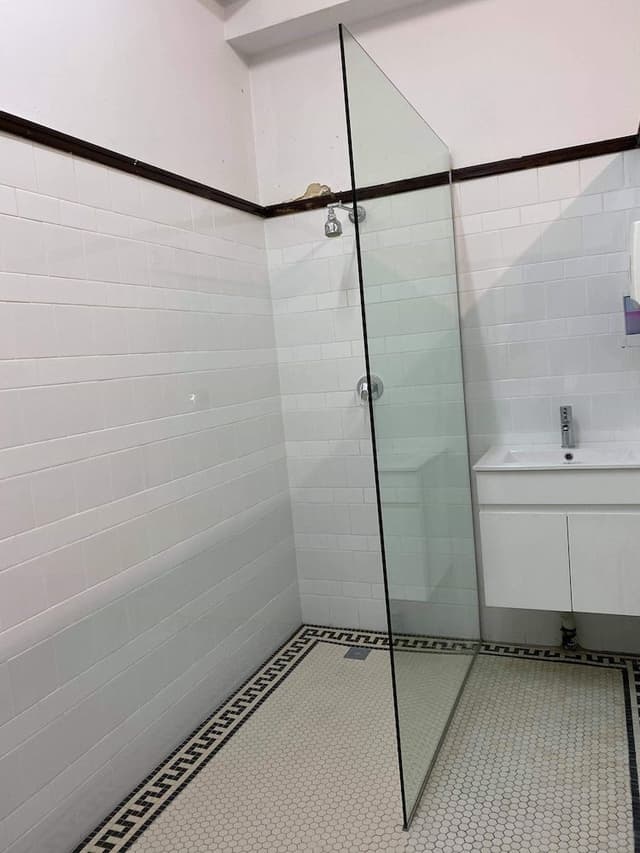 Twin Share (1 Queen and 1 Single Bed) with Shared Bathroom