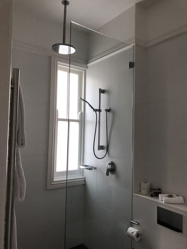 Junior Heritage King Suite